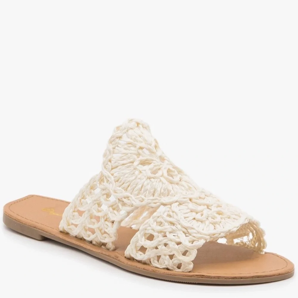 Qupid Athena Off-White Western Trend Crochet Flat Sandal - Picture 8 of 14